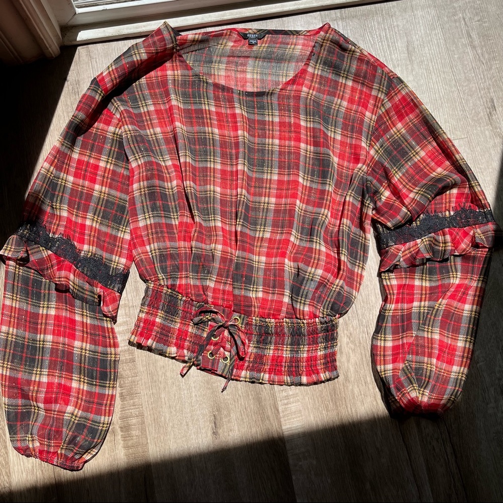 GUESS BELL SLEEVE PLAID TOP
